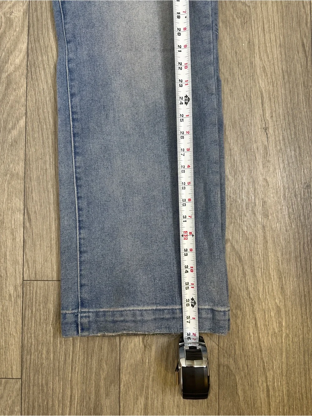 Delia*s Light Wash Jeans Small Relaxed Fit Y2K Denim - Picture 14 of 14